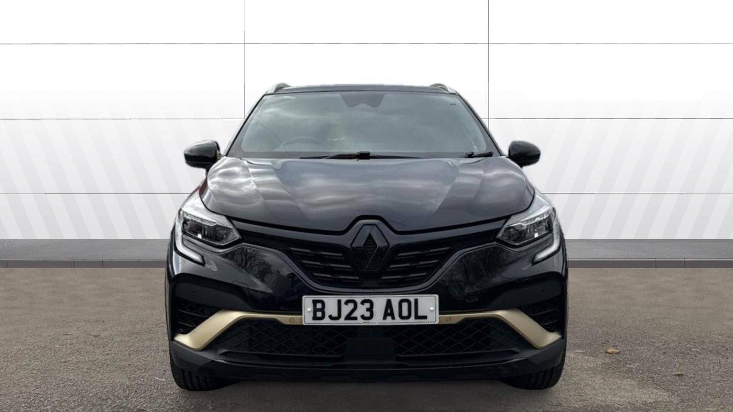 Used Renault Captur 2023 for sale - 76637575: Photo 3