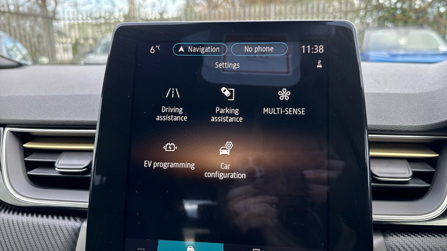 Used Renault Captur 2023 for sale - 76637575: Photo 38