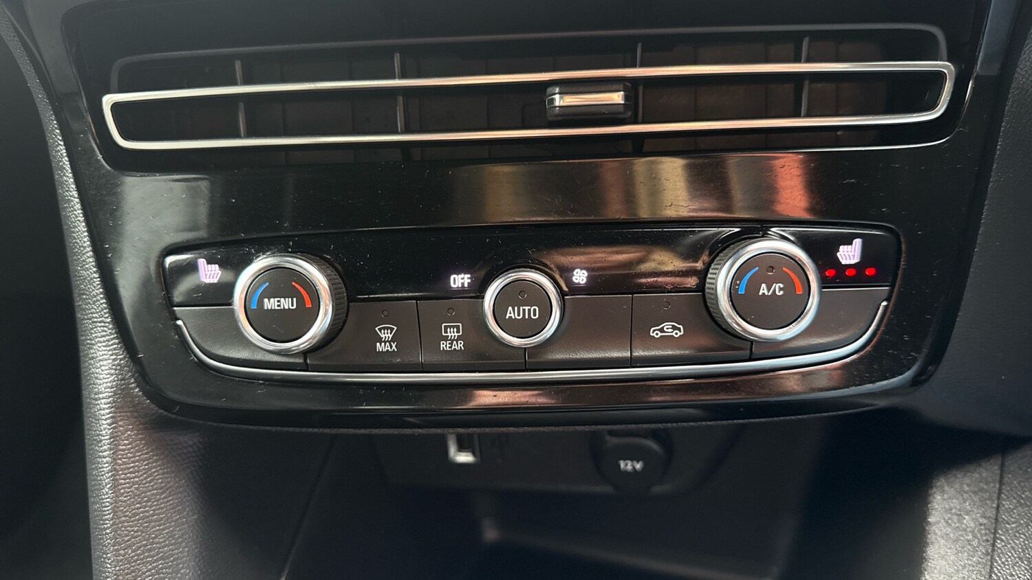 Used Vauxhall Mokka 2022 for sale - 76554123: Photo 31