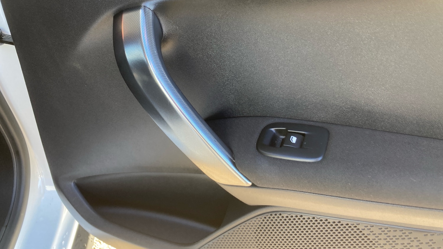 Used Peugeot 2008 2017 for sale - 76391644: Photo 28