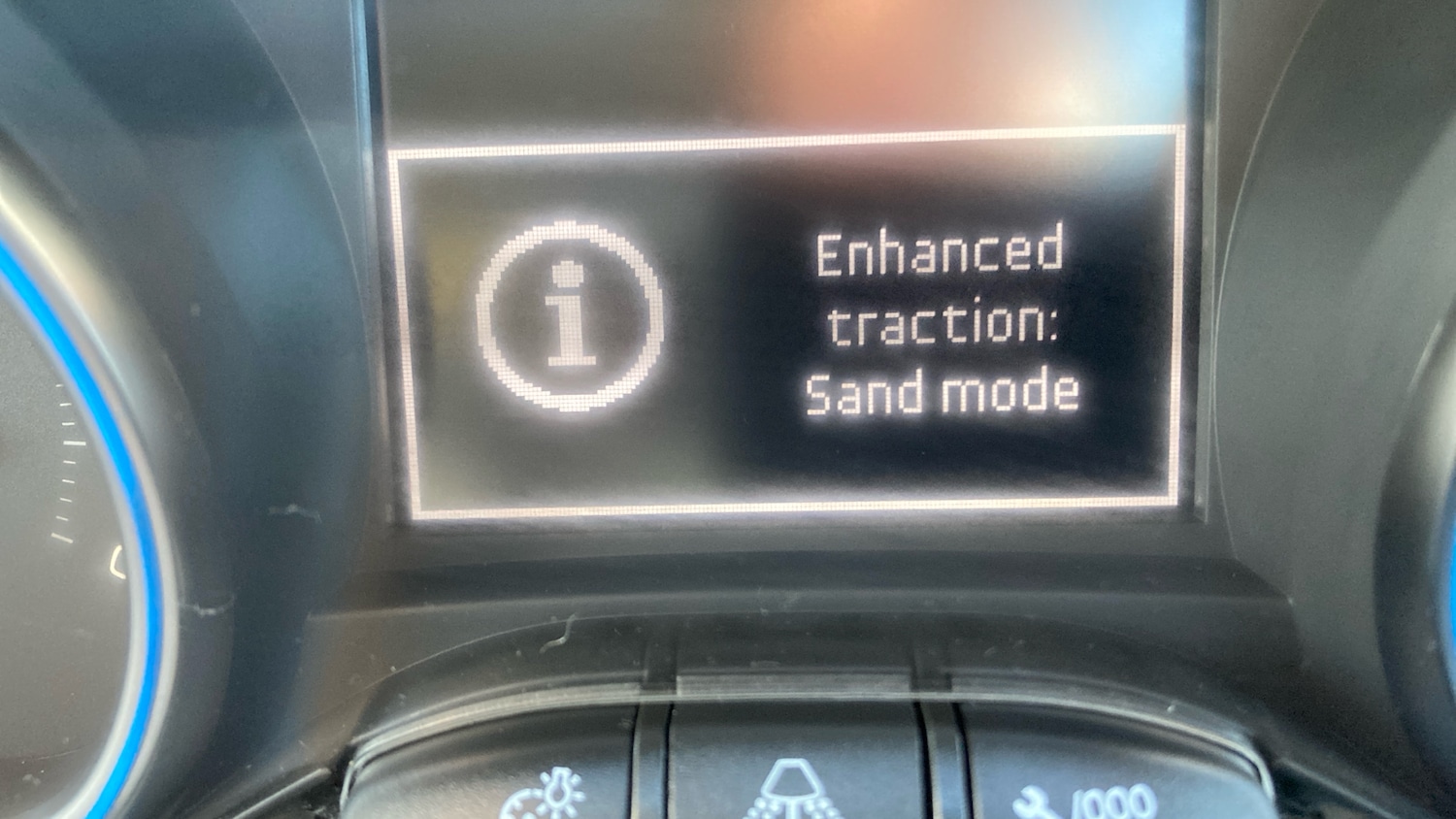 Used Peugeot 2008 2017 for sale - 76391644: Photo 40