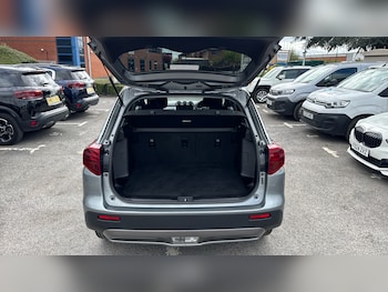 Used Suzuki Vitara 2023 for sale - 78224057: Photo