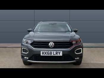 Used Volkswagen T-Roc 2019 for sale - 74603219: Photo