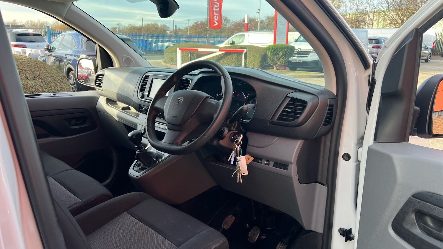 Used Peugeot Expert 2022 for sale - 76719955: Photo 16