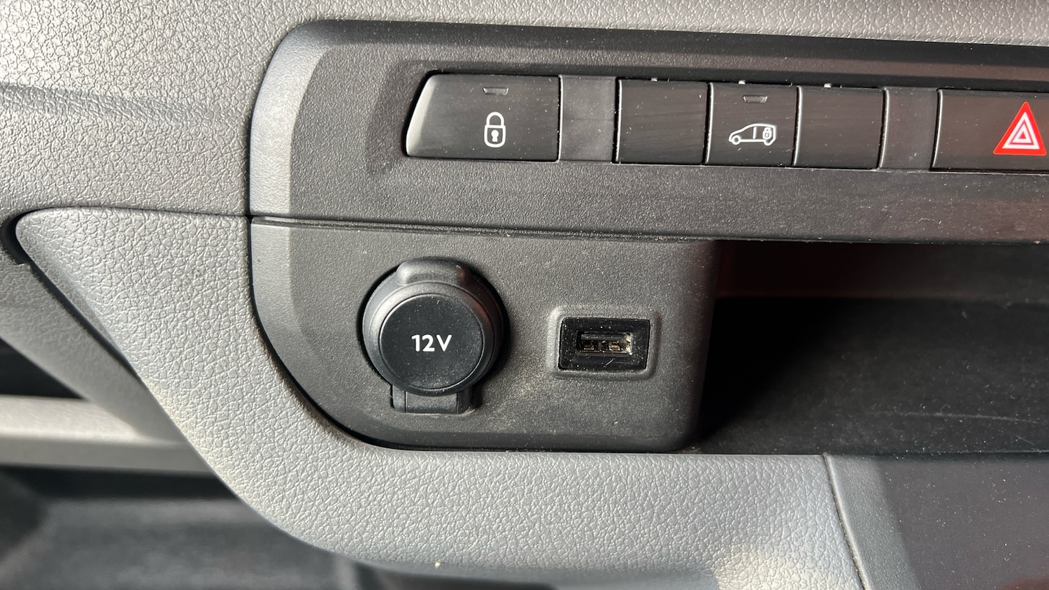 Used Peugeot Expert 2022 for sale - 76719955: Photo 39