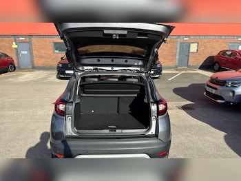 Used Renault Captur 2019 for sale - 78971418: Photo