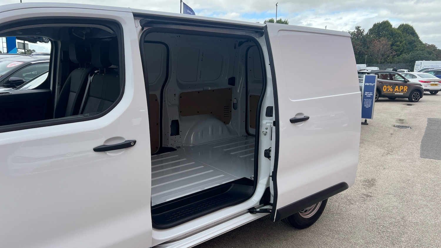 Used Citroen Dispatch 2025 for sale - 76505487: Photo 5