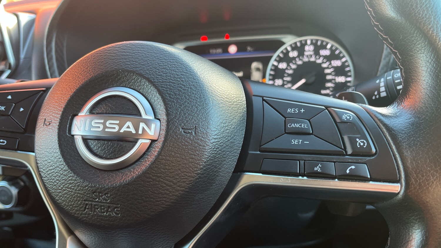 Used Nissan Juke 2023 for sale - 76627860: Photo 24