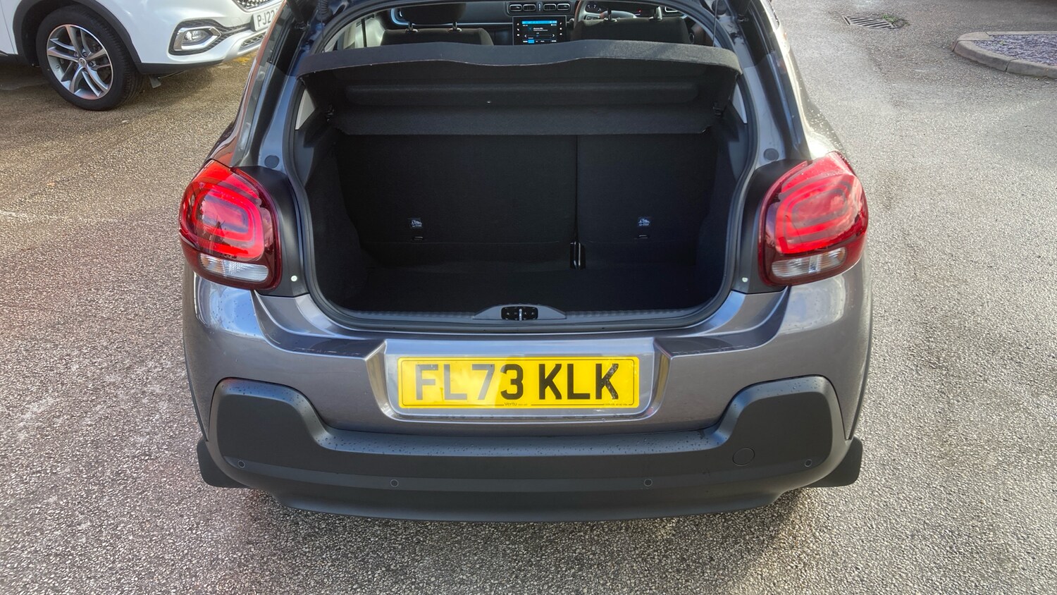 Used Citroen C3 2023 for sale - 76329888: Photo 4