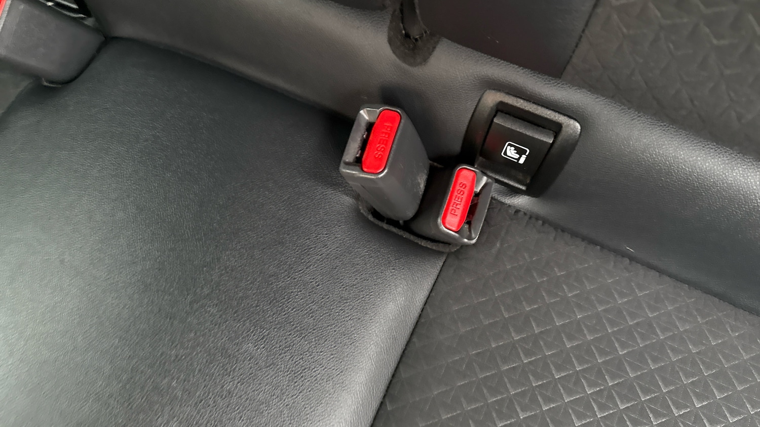 Used Nissan Juke 2023 for sale - 77228107: Photo 17