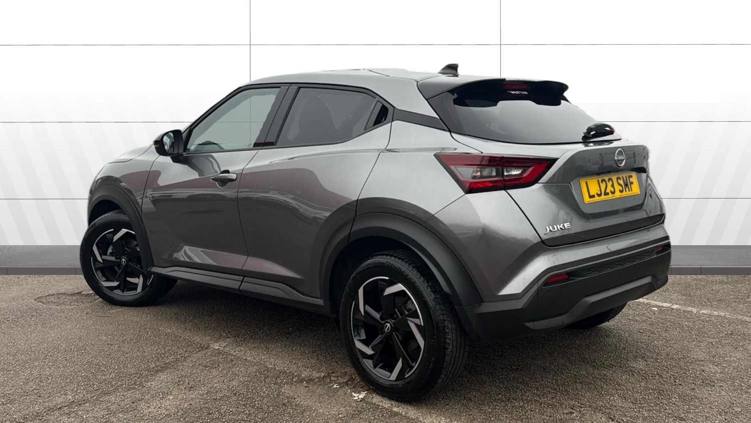 Used Nissan Juke 2023 for sale - 77228107: Photo 2