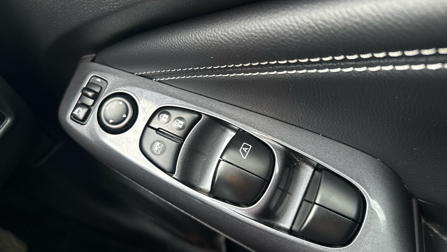 Used Nissan Juke 2023 for sale - 77228107: Photo 22