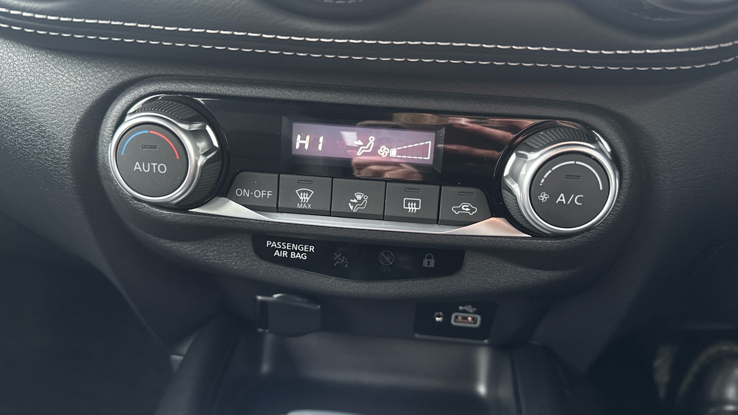 Used Nissan Juke 2023 for sale - 77228107: Photo 32