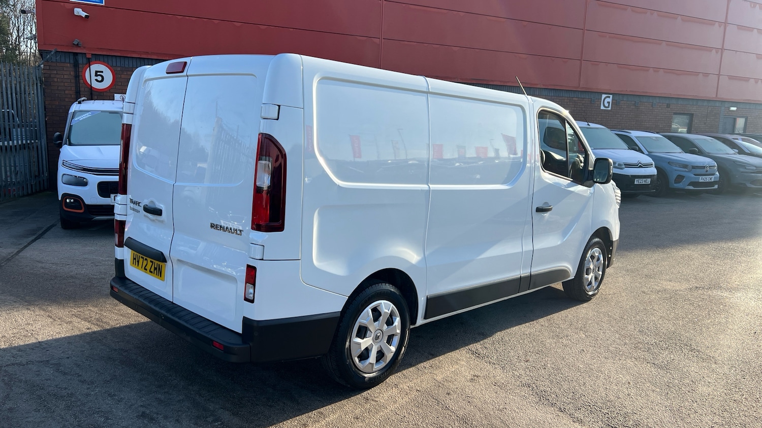 Used Renault Trafic 2023 for sale - 76795084: Photo 10