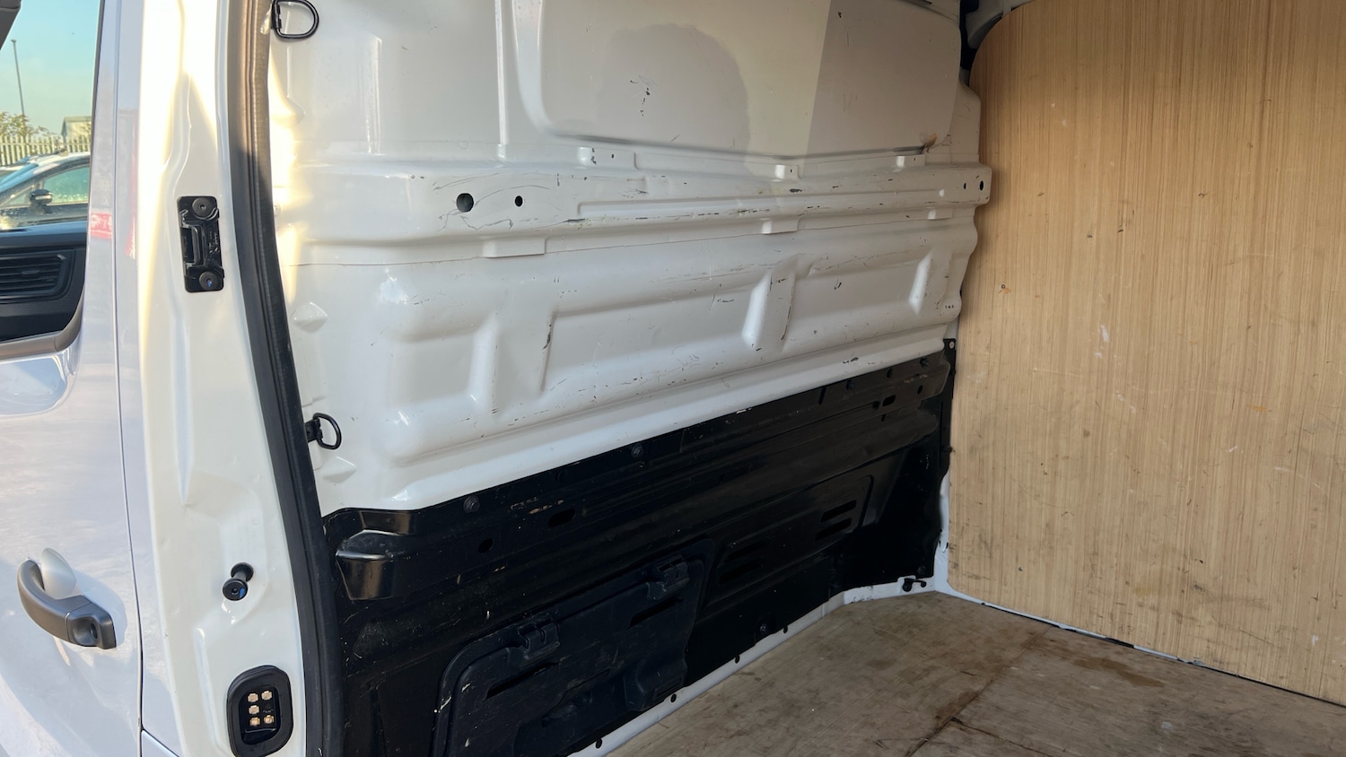 Used Renault Trafic 2023 for sale - 76795084: Photo 26