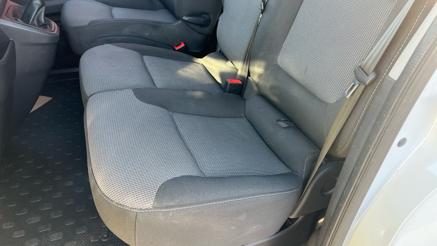 Used Renault Trafic 2023 for sale - 76795084: Photo 28