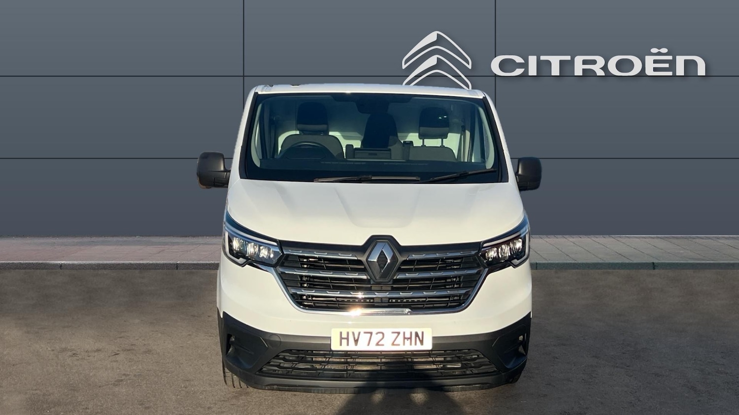 Used Renault Trafic 2023 for sale - 76795084: Photo 8