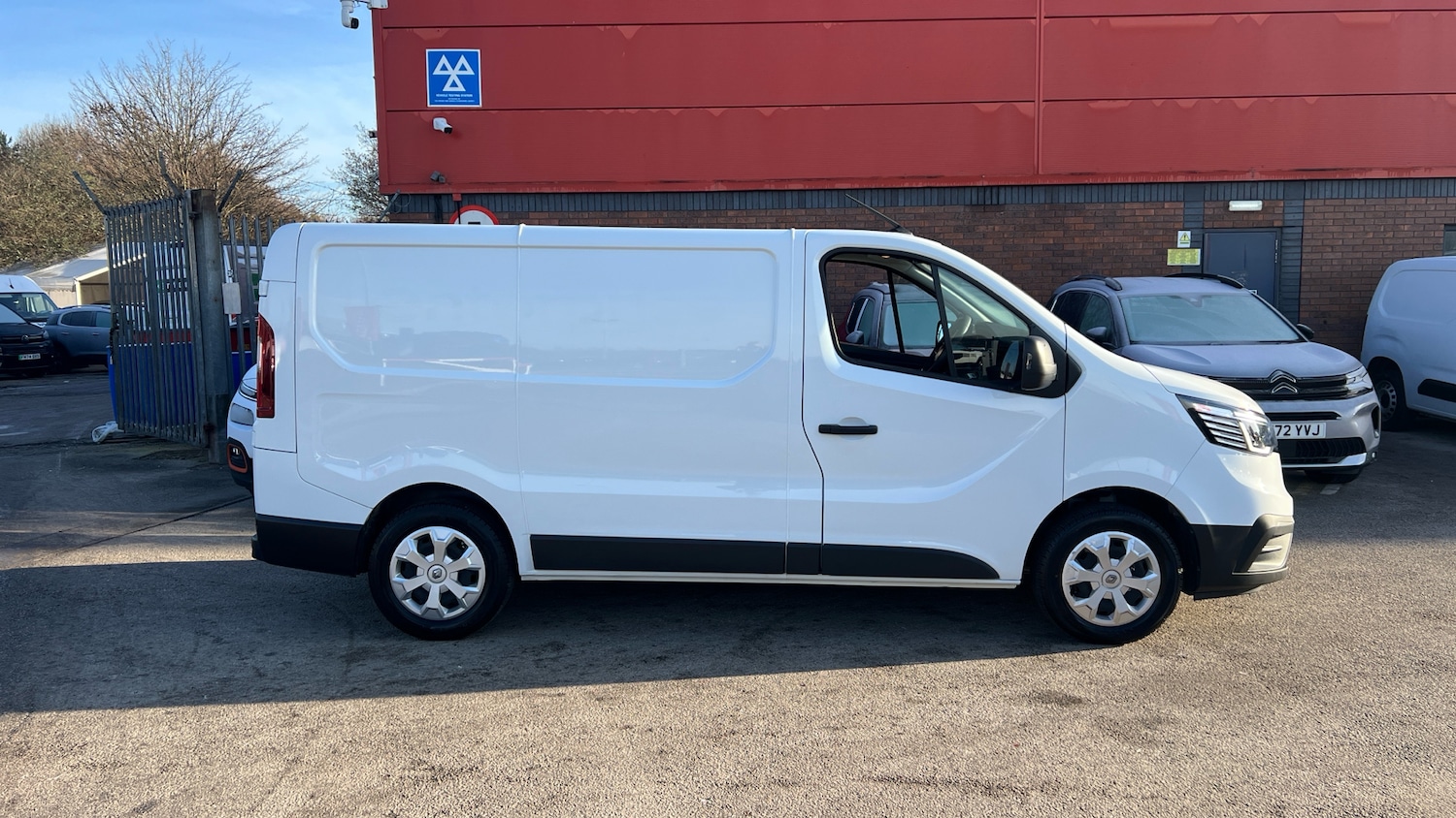 Used Renault Trafic 2023 for sale - 76795084: Photo 9