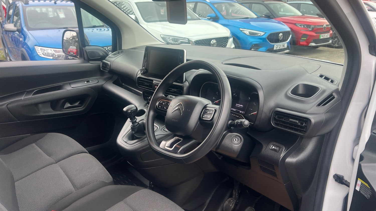 Used Citroen Berlingo 2024 for sale - 76450305: Photo 16