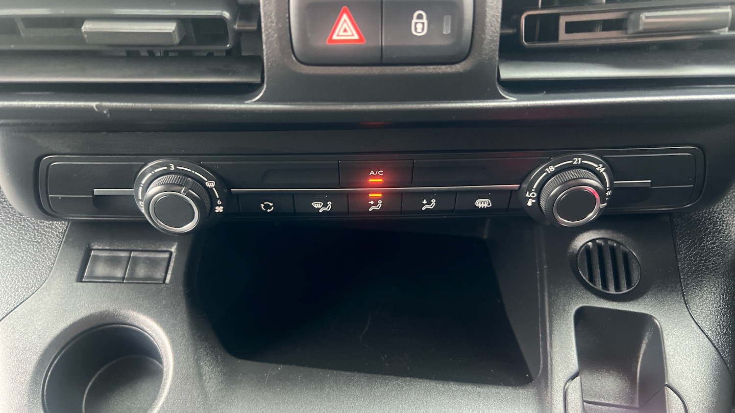 Used Citroen Berlingo 2024 for sale - 76450305: Photo 26