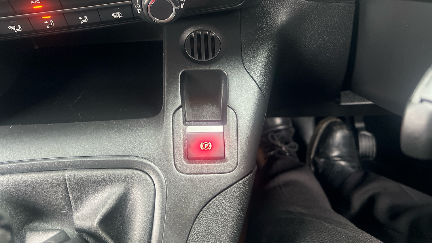 Used Citroen Berlingo 2024 for sale - 76450305: Photo 27