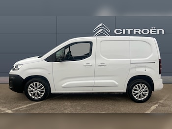 Used Citroen Berlingo 2024 for sale - 76450305: Photo