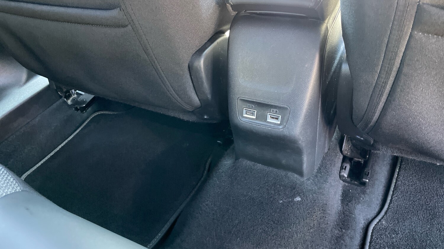 Used Peugeot 2008 2024 for sale - 76255257: Photo 41