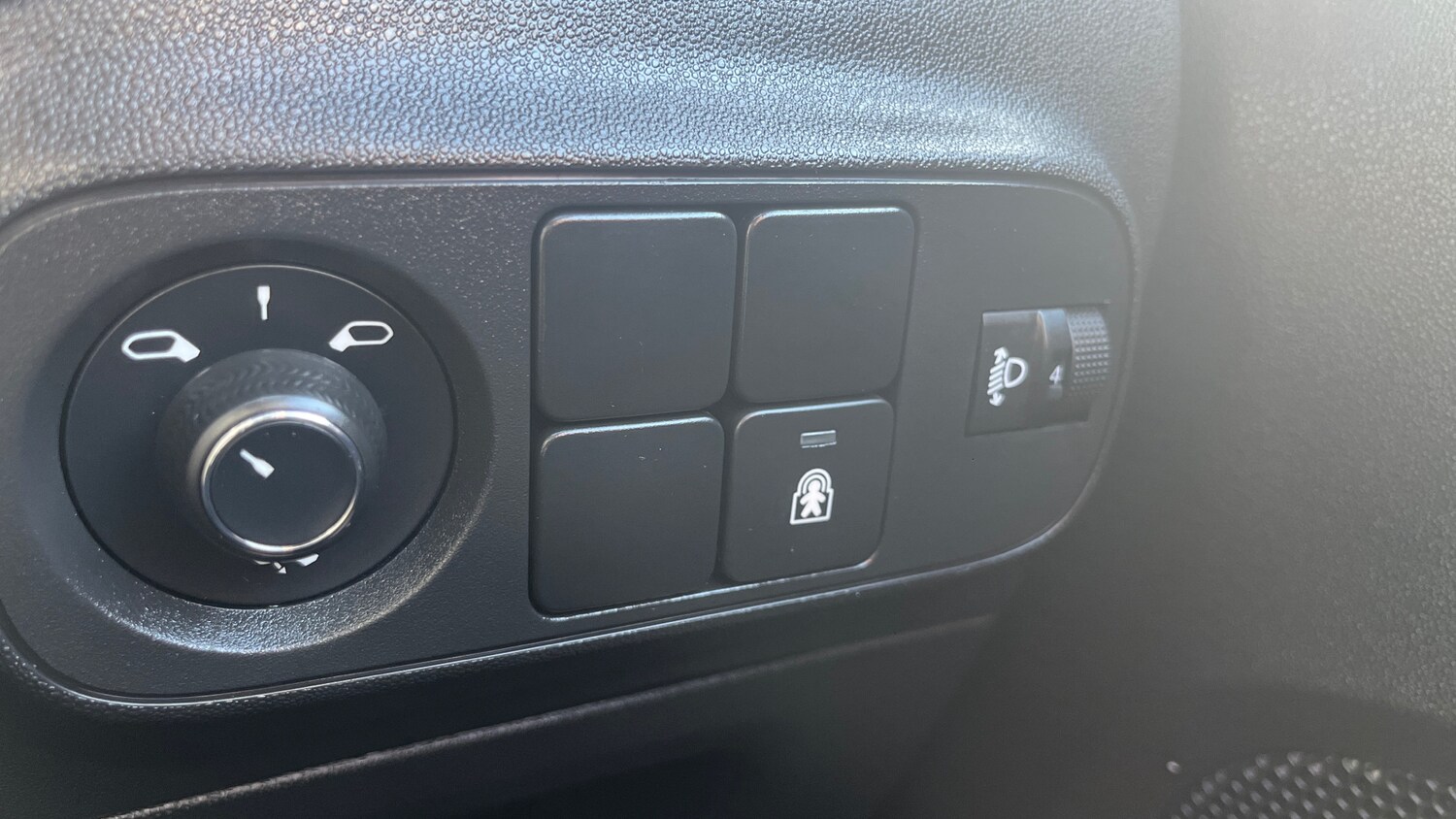 Used Citroen C3 2024 for sale - 76067493: Photo 25