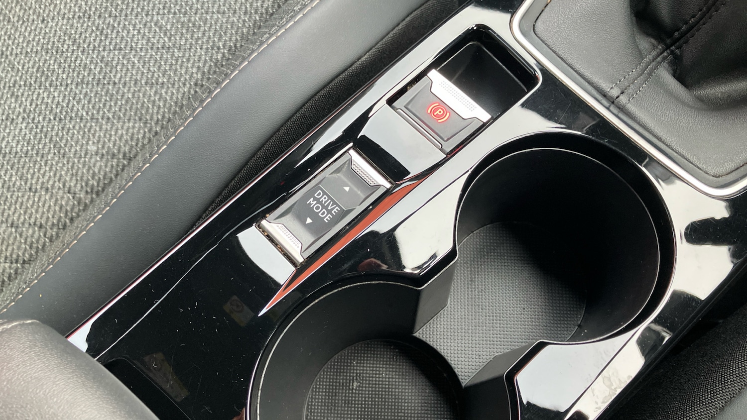 Used Peugeot 2008 2024 for sale - 77228097: Photo 35