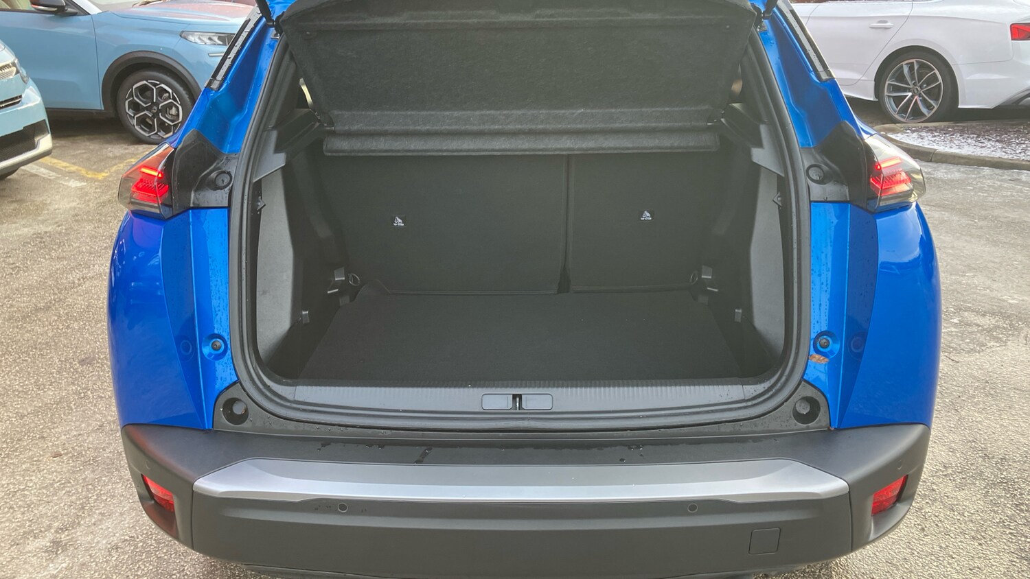 Used Peugeot 2008 2024 for sale - 77228097: Photo 4