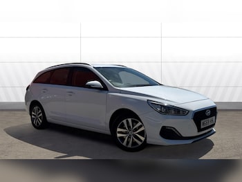 Used Hyundai i30 2019 for sale - 78744385: Photo
