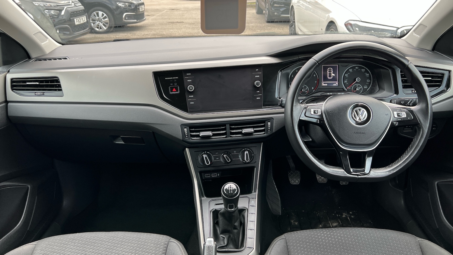 Used Volkswagen Polo 2018 for sale - 76948879: Photo 10