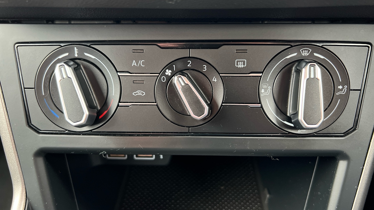 Used Volkswagen Polo 2018 for sale - 76948879: Photo 24