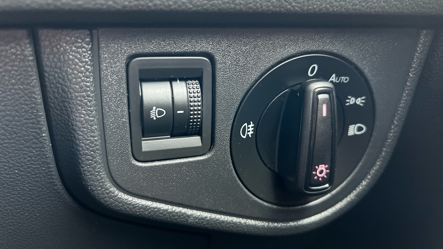 Used Volkswagen Polo 2018 for sale - 76948879: Photo 30