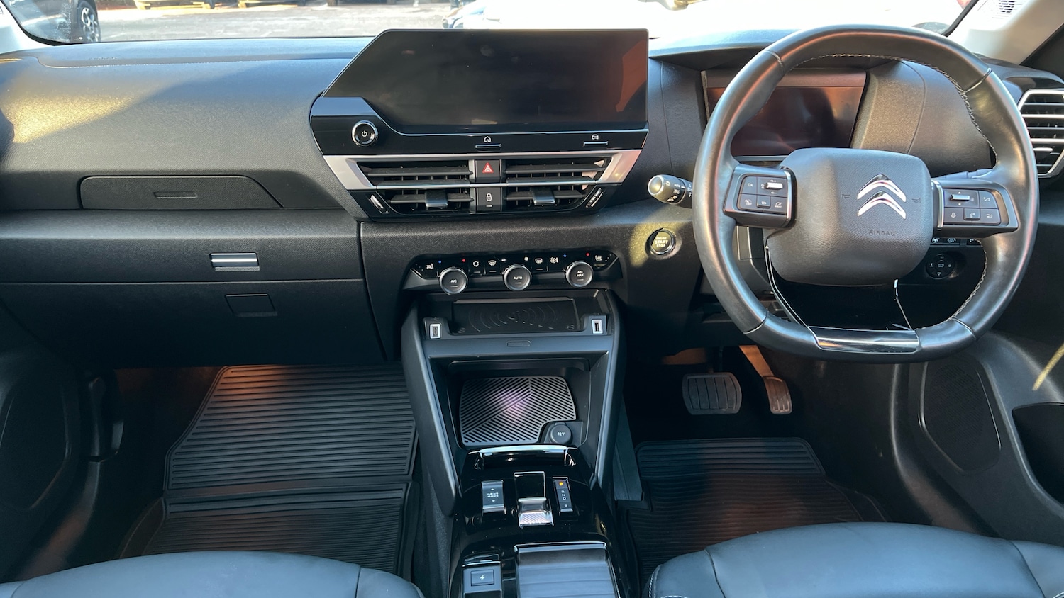 Used Citroen C4 2022 for sale - 76892895: Photo 10