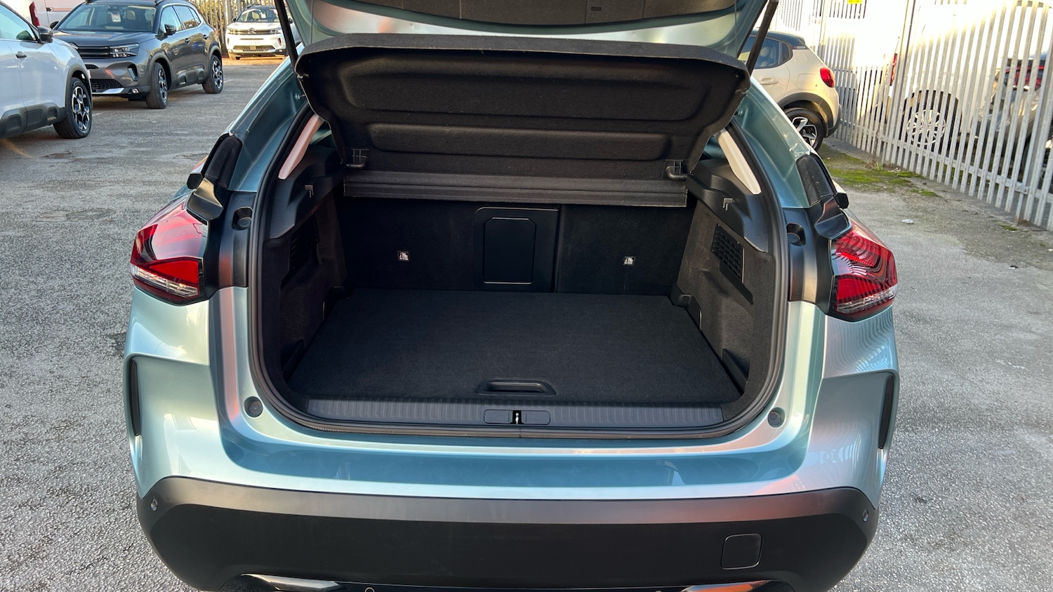 Used Citroen C4 2022 for sale - 76892895: Photo 4