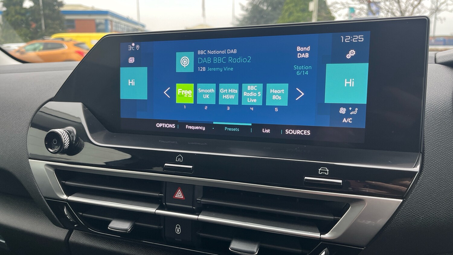 Used Citroen C4 2022 for sale - 76892895: Photo 41