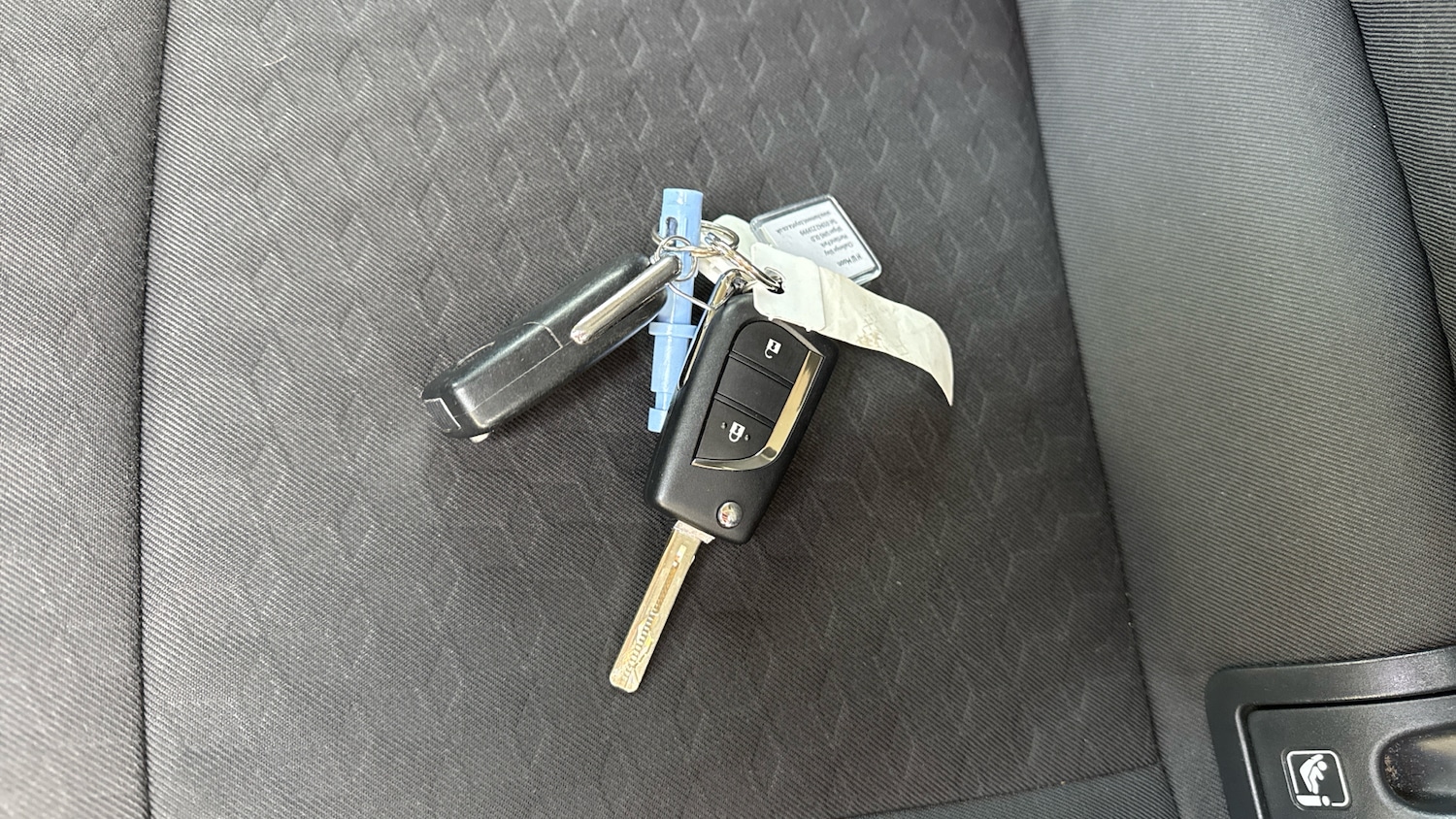 Used Toyota Yaris 2022 for sale - 77264295: Photo 20