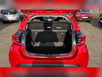 Used Toyota Yaris 2022 for sale - 77264295: Photo