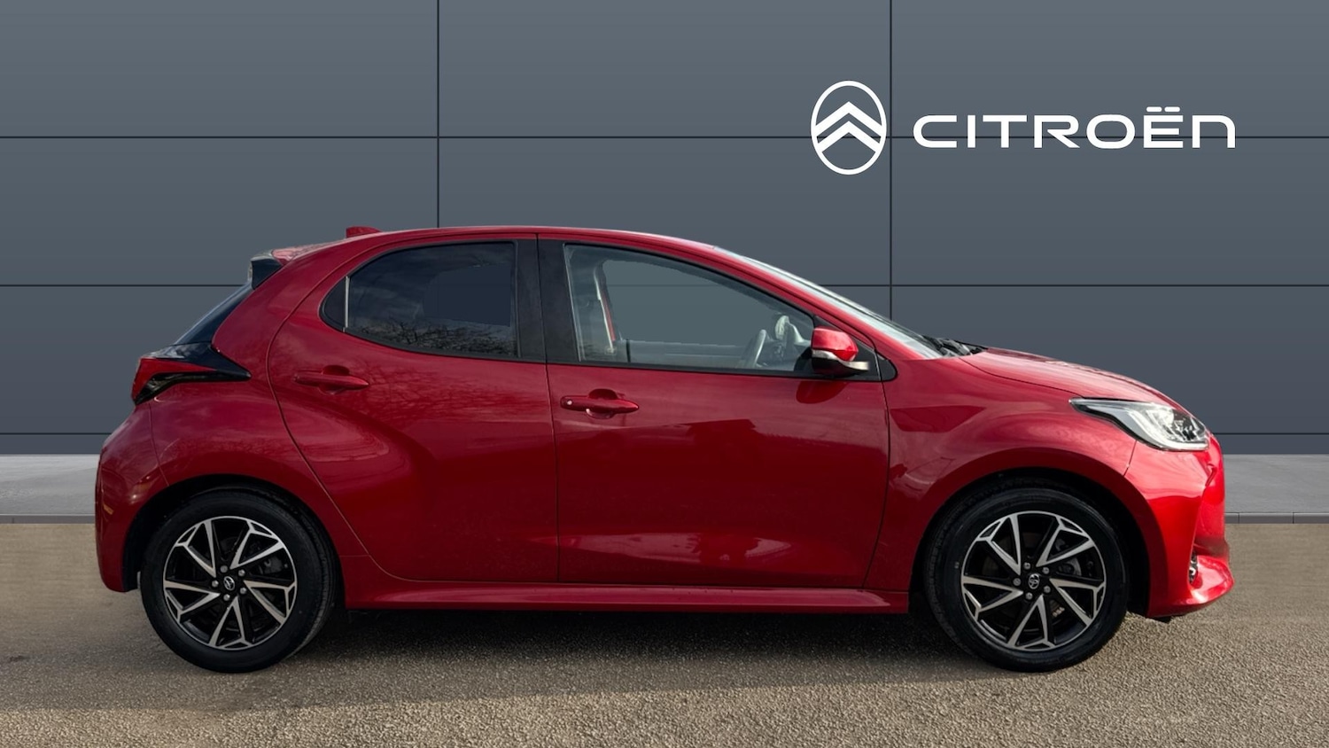 Used Toyota Yaris 2022 for sale - 77264295: Photo 5