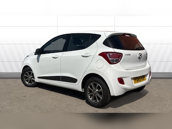 Used Hyundai i10 2015 for sale - 78984797: Photo
