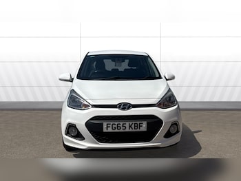 Used Hyundai i10 2015 for sale - 78984797: Photo