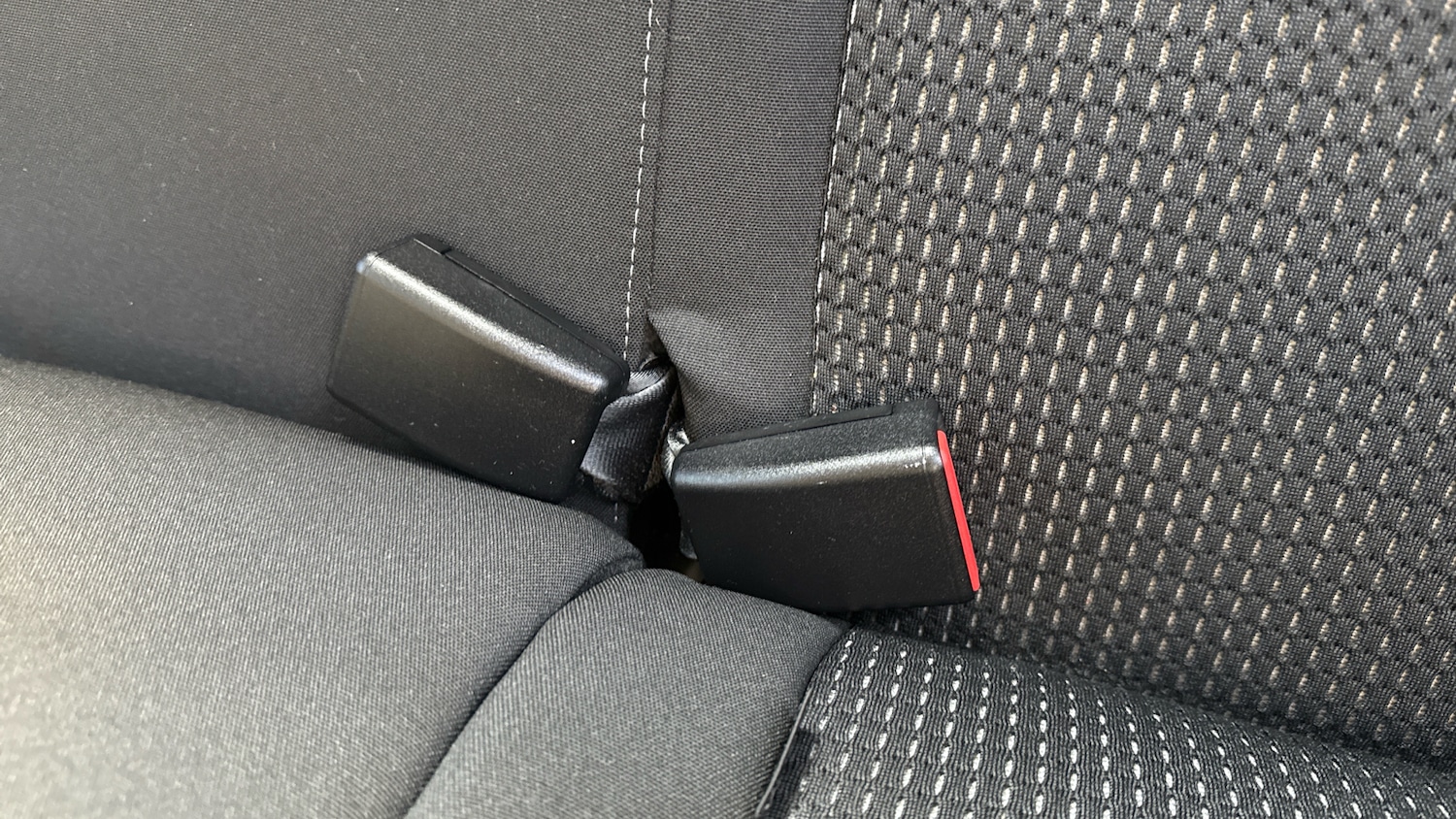 Used Peugeot 208 2018 for sale - 77258743: Photo 17