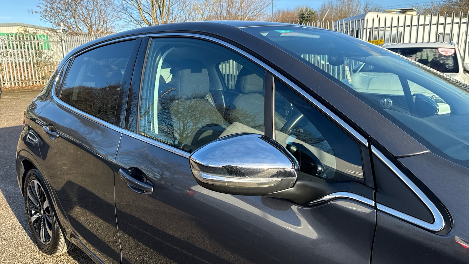 Used Peugeot 208 2018 for sale - 77258743: Photo 39