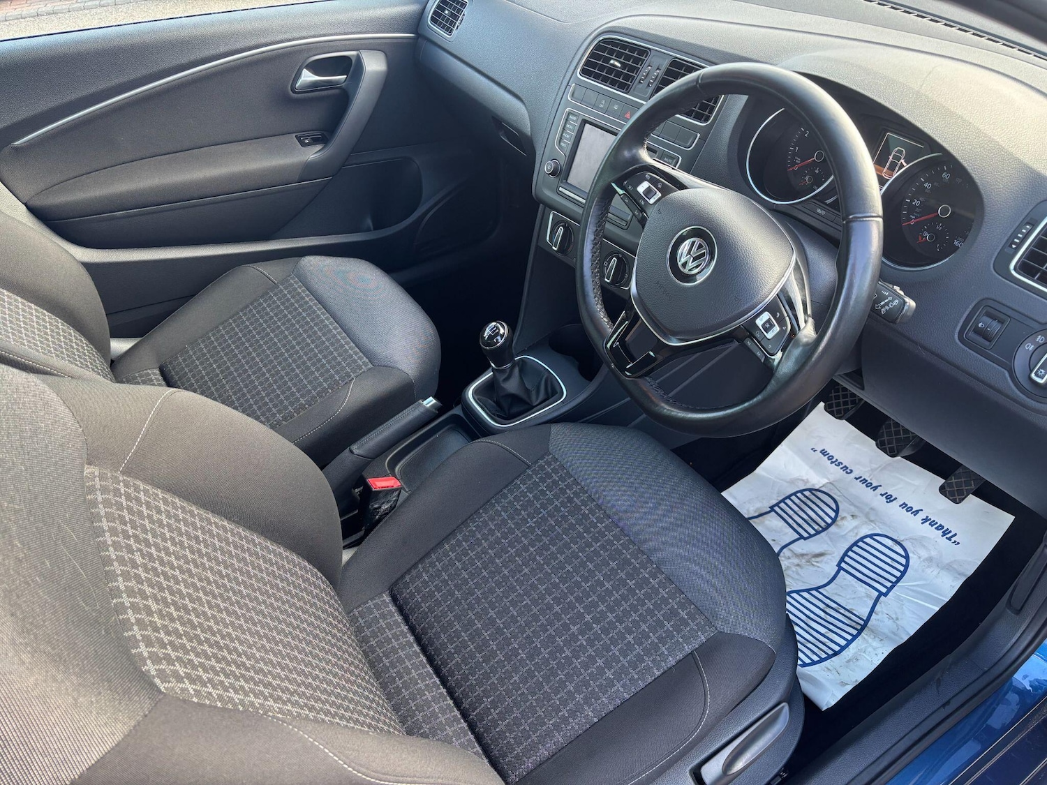 Used Volkswagen Polo 2017 for sale - 76441178: Photo 11