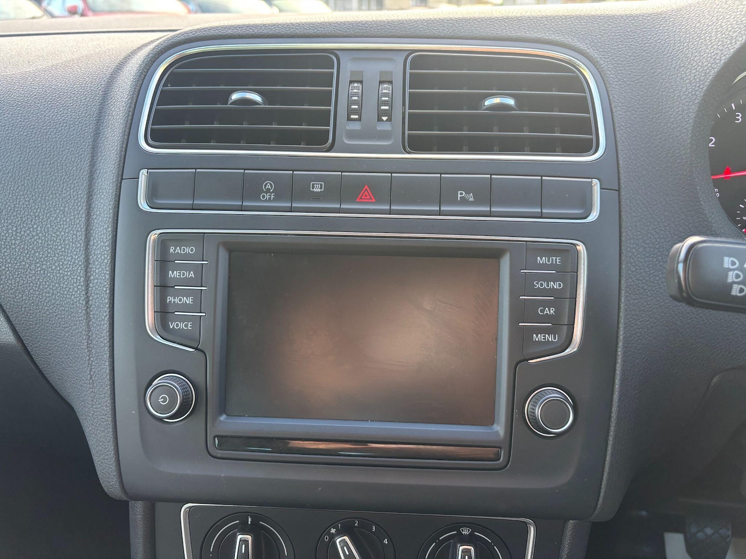 Used Volkswagen Polo 2017 for sale - 76441178: Photo 26