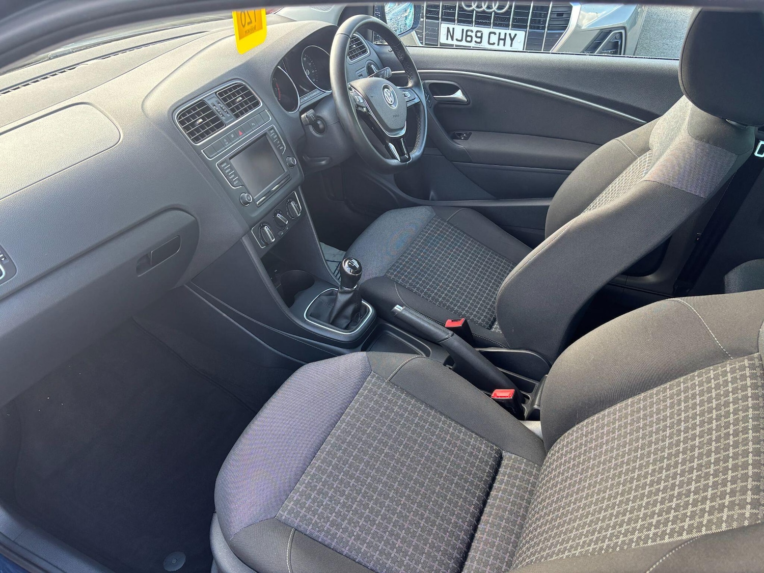 Used Volkswagen Polo 2017 for sale - 76441178: Photo 35