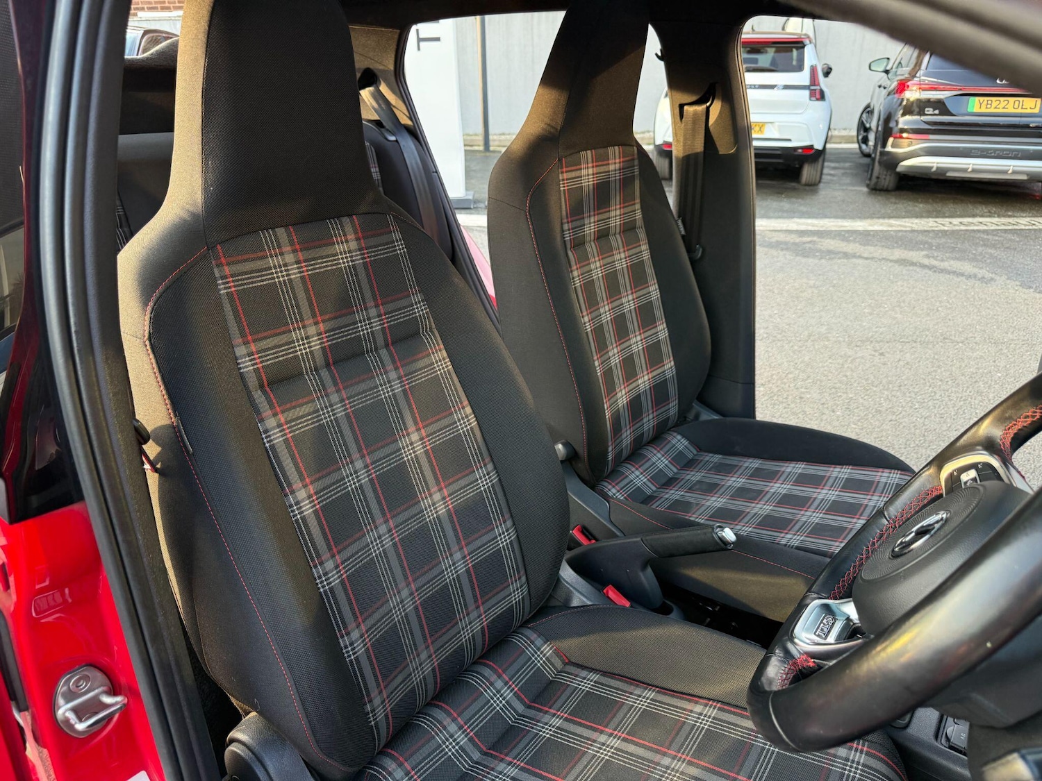 Used Volkswagen up! for sale - 77970376: Photo 13