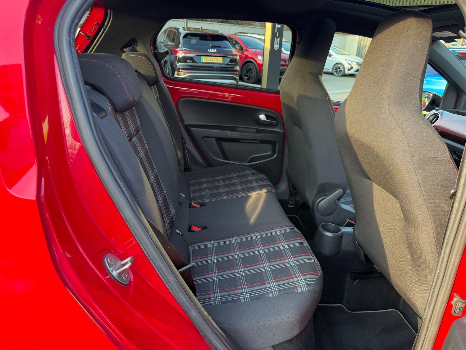 Used Volkswagen up! for sale - 77970376: Photo 14