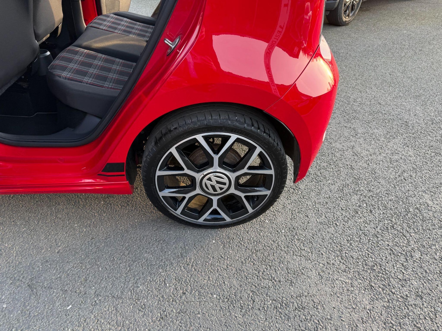 Used Volkswagen up! for sale - 77970376: Photo 21